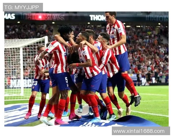 西甲精彩对决那不勒斯与多特蒙德1比1平局绝杀瞬间引发全场狂欢