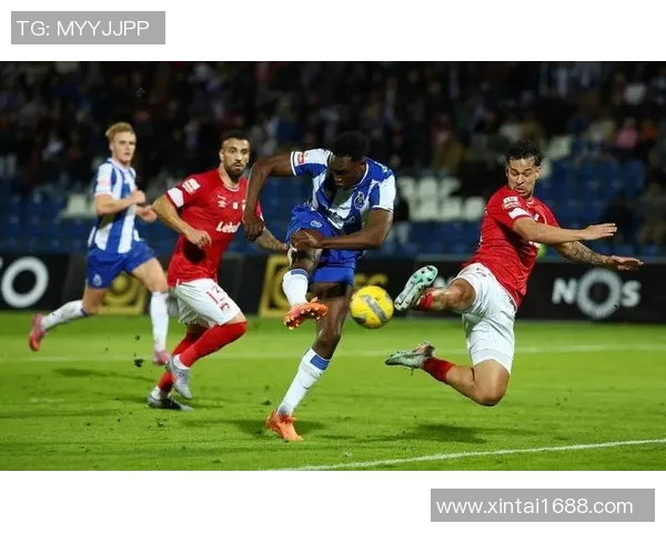 欧联杯波尔图大胜里昂乌龙球引发全场狂欢转会消息不断涌现