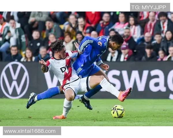 西甲激战曼联大胜皇马红牌争议引发全场热议