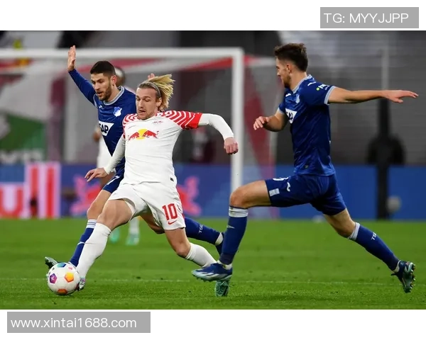 德甲精彩对决巴萨凭借绝杀战胜莱比锡全场沸腾战术解析